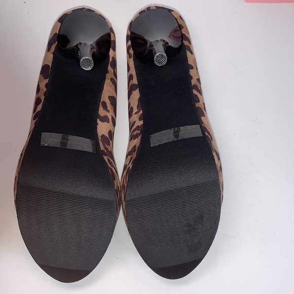 Charlotte Russe NWOT Leopard Platform Pump Heels - Picture 9 of 16
